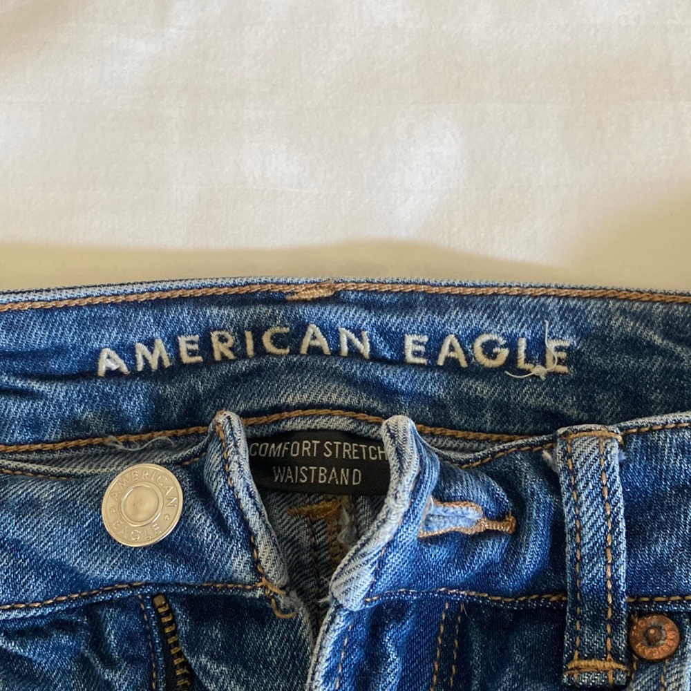 American Eagle Mom Jeans Straight Leg